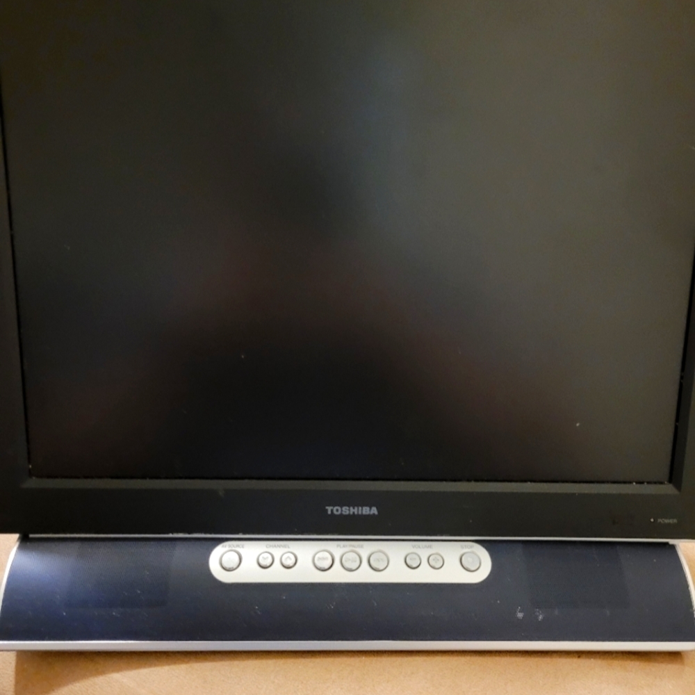 SOLD-Toshiba DVD/portable TV